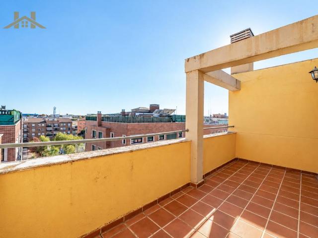 Dúplex en venta en Brezo, Valdemoro