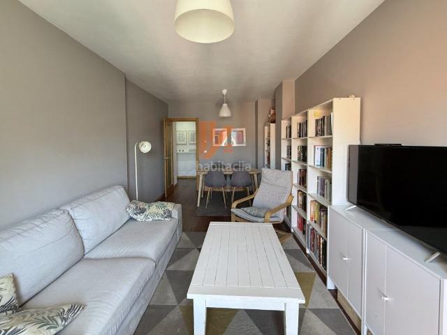 Dúplex en venta en Ames, Santiago