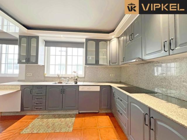 Dúplex en venta en Ares, Ferrol