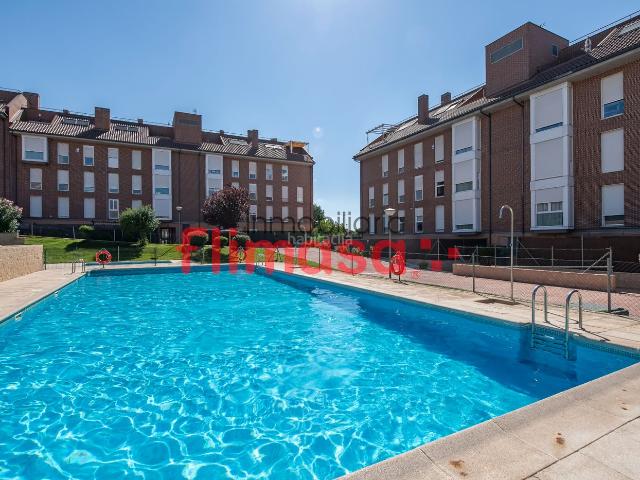 Dúplex en venta en Arroyomolinos, Madrid