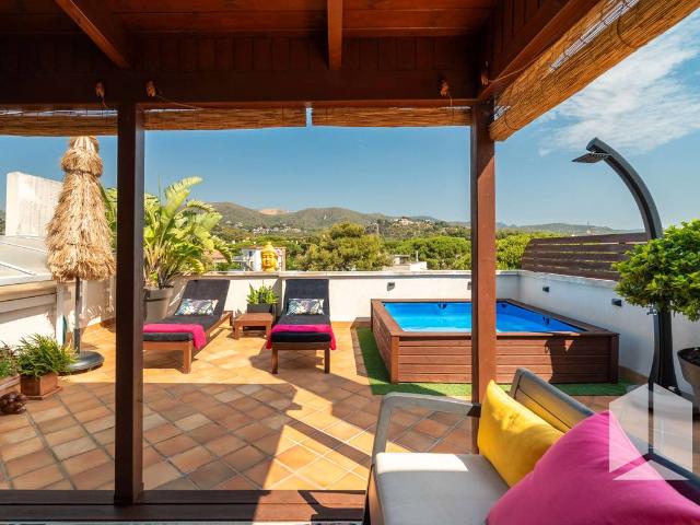 Dúplex en venta en Castelldefels, Centre