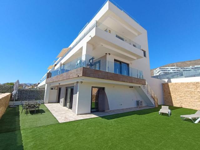 Dúplex en venta en la Marina Baixa, Valencia