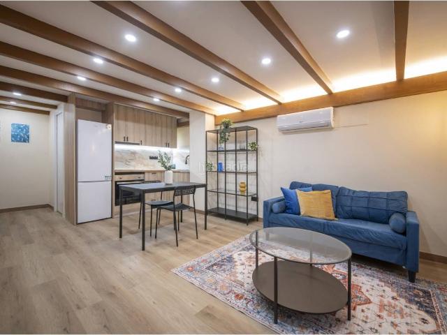 Dúplex en venta en Sant Andreu, Barcelonès