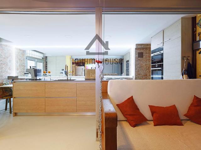 Dúplex en venta en Sant Martí, Barcelonès