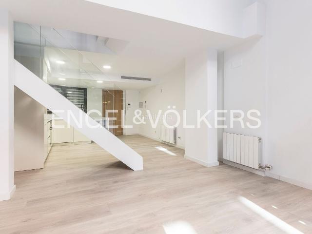 Dúplex en venta en Sarrià - Sant Gervasi, Barcelonès