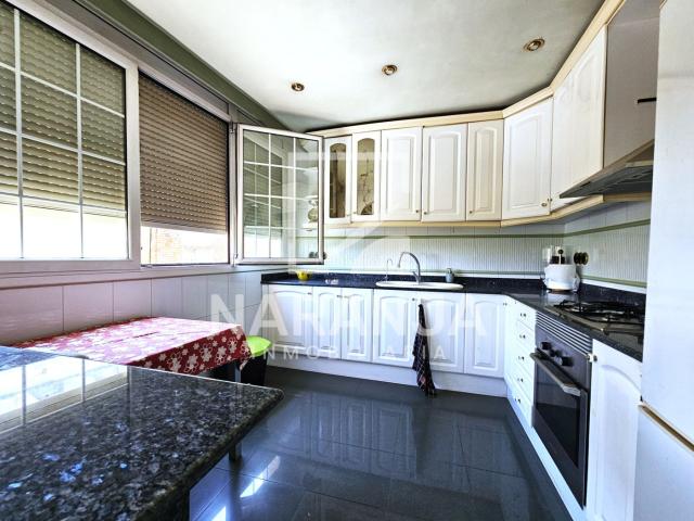 Dúplex en venta en la Trinitat Vella, Barcelona