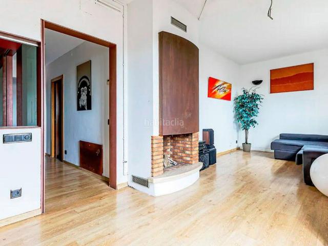Dúplex en venta en Nou Barris, Barcelonès
