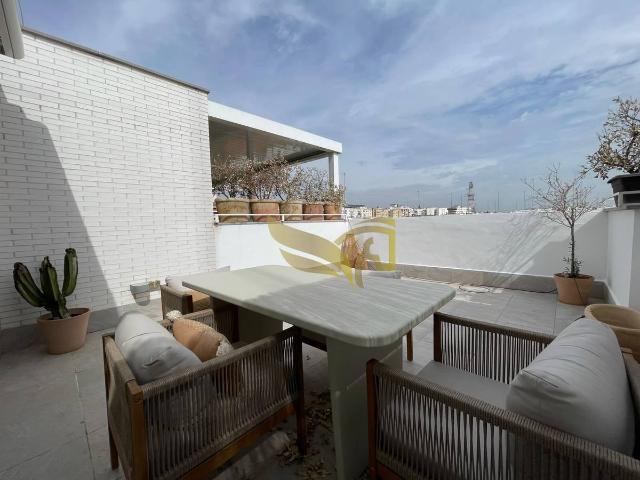 Dúplex en venta en El Arenal, Sevilla