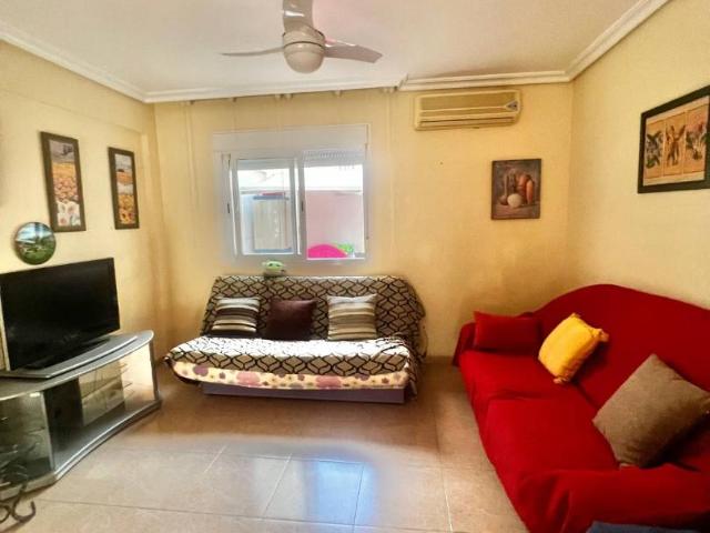 Dúplex en venta en Benahadux, Andalucía