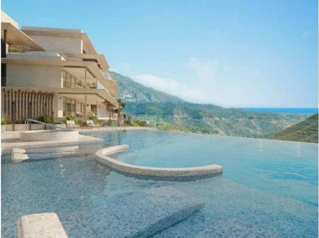 Dúplex en venta en Artola, Costa del Sol Occidental