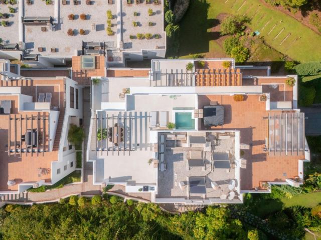 Dúplex en venta en Artola, Costa del Sol Occidental