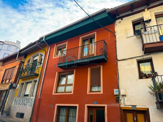 Dúplex en venta en Bermeo, Guipúzcoa