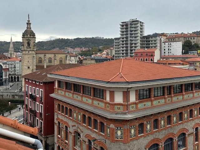 Dúplex en venta en Ibaiondo, Bilbao