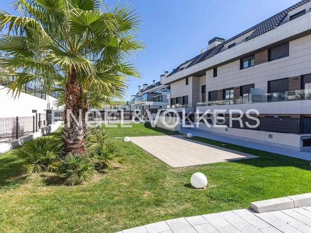 Dúplex en venta en Boadilla del Monte, Comunidad de Madrid