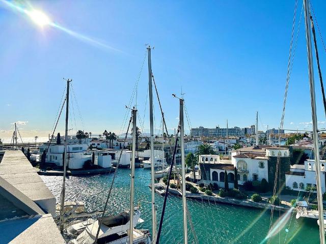 Dúplex en venta en Empuriabrava, Alt Empordà