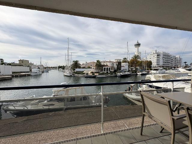 Dúplex en venta en Empuriabrava, Alt Empordà