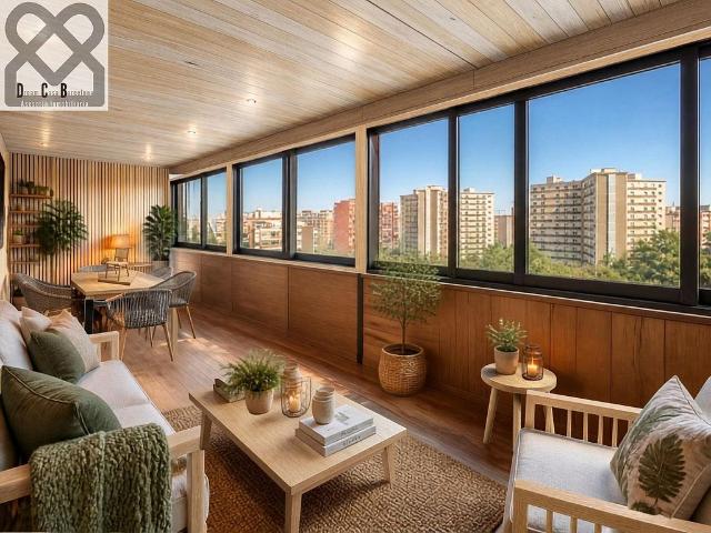 Dúplex en venta en Nou Barris, Barcelonès
