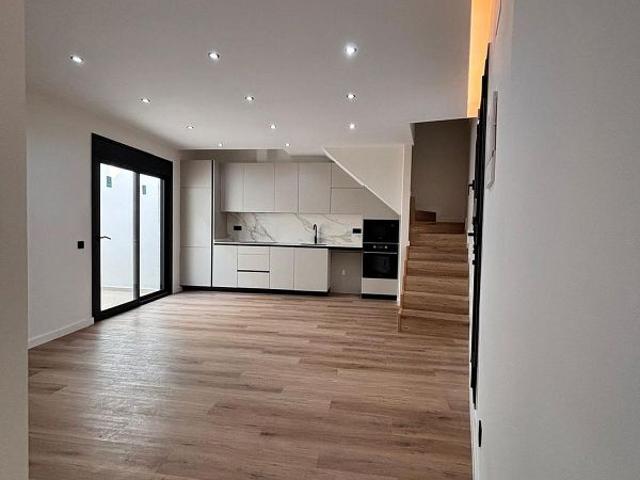 Dúplex en venta en Sants-Badal, Barcelona