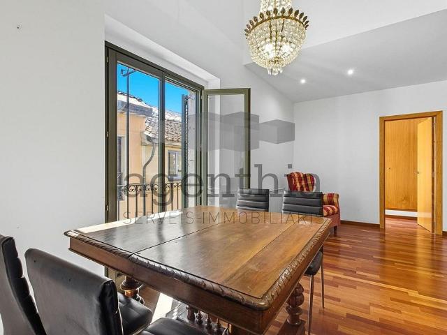 Dúplex en venta en Barri Vell, Gironès