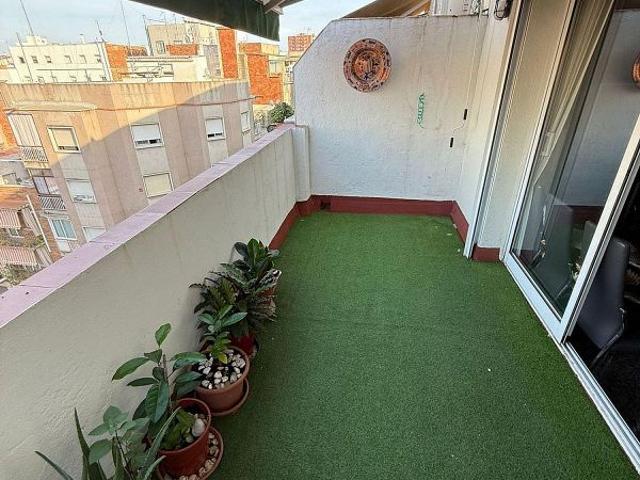 Dúplex en venta en Sants-Montjuïc, Barcelonès