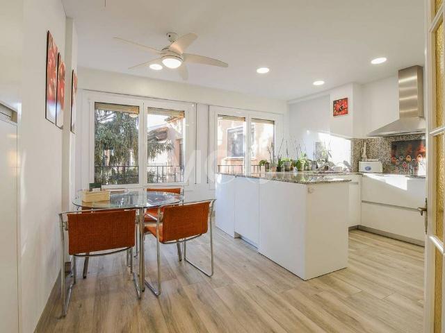 Dúplex en venta en Baix Vila, Osona