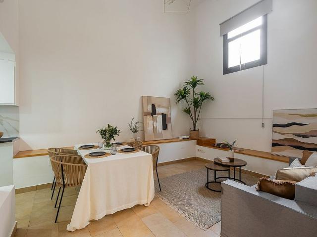 Dúplex en venta en Sants-Montjuïc, Barcelonès