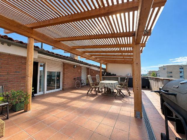 Dúplex en venta en Salt, Girona