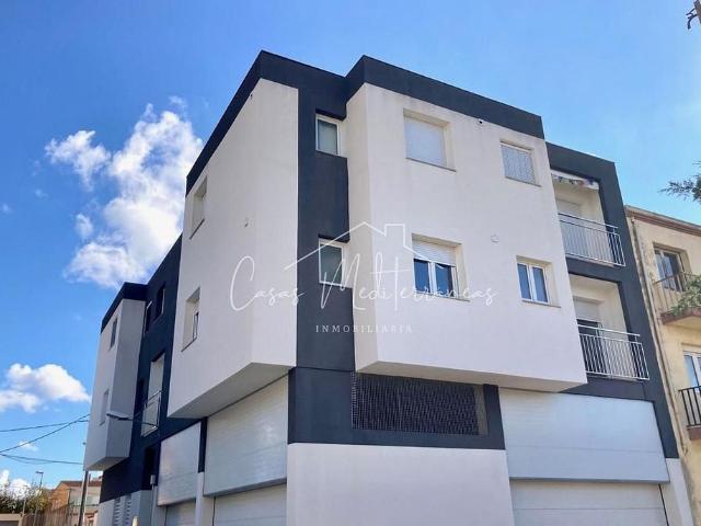 Dúplex en venta en Montbrió Del Camp