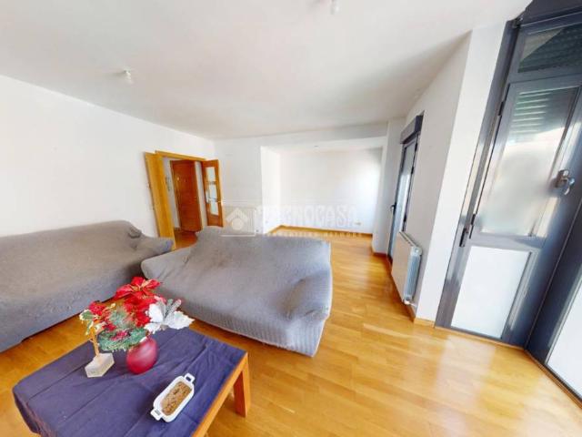 Dúplex en venta en Leganés, Flores