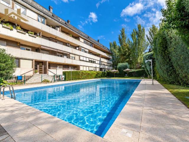 Dúplex en venta en Majadahonda, Madrid