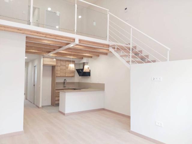 Dúplex en venta en Cerdanyola Del Vallès, Sant Martí