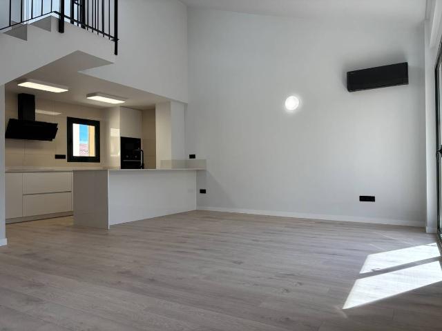 Dúplex en venta en Plaça de l'Ajuntament, Alt Empordà
