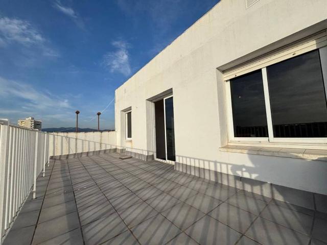 Dúplex en venta en Centrevila, Garraf