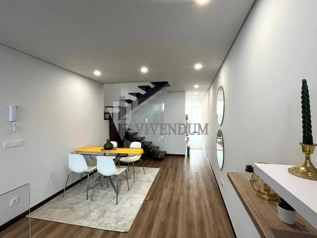 Dúplex en venta en Vigo, A Divina Pastora