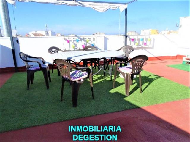 Dúplex en venta en Linares, Andalucía