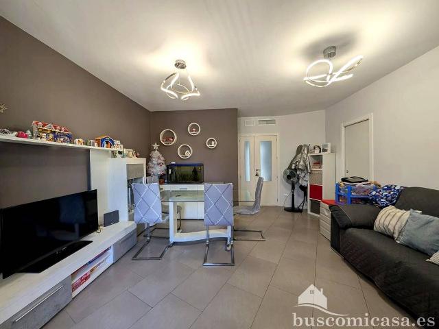 Dúplex en venta en Linares, Andalucía