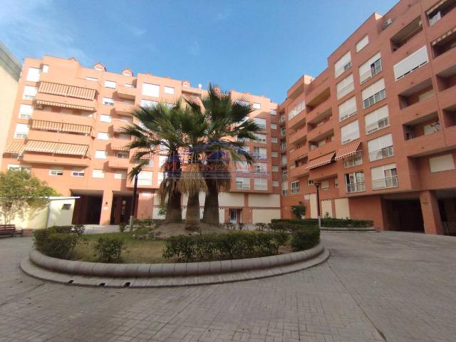 Dúplex en venta en Linares, Andalucía