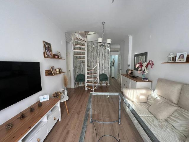 Dúplex en venta en Barriada Juan de la Cosa, Dos Hermanas