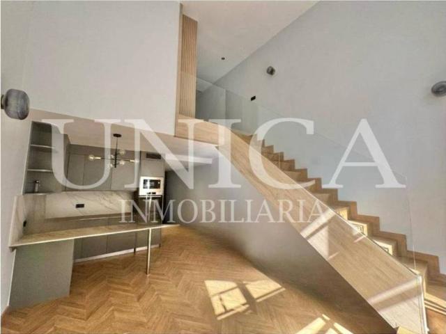 Dúplex en venta en Madrid, Cortes