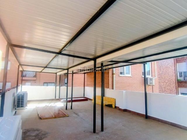 Dúplex en venta en Coslada, Madrid