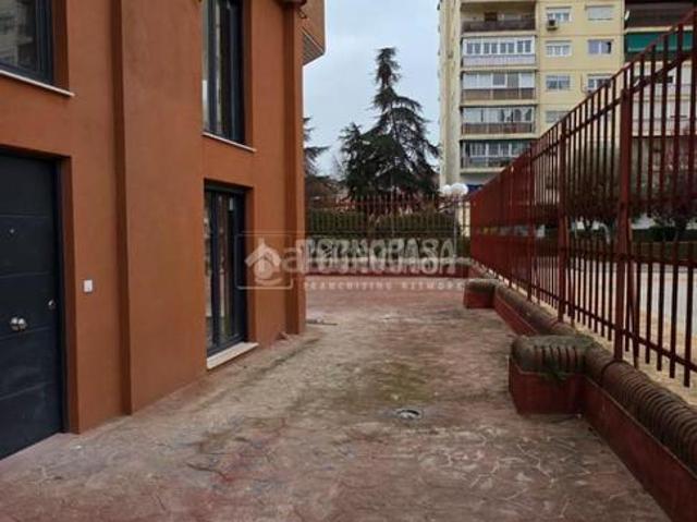 Dúplex en venta en Coslada, Madrid