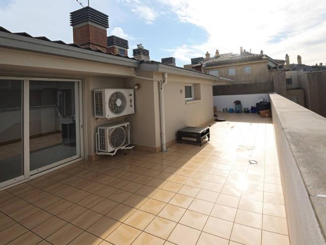Dúplex en venta en Plaça de l'Ajuntament, Alt Empordà