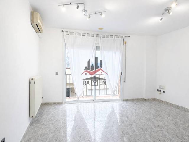 Dúplex en venta en Plaça de l'Ajuntament, Alt Empordà