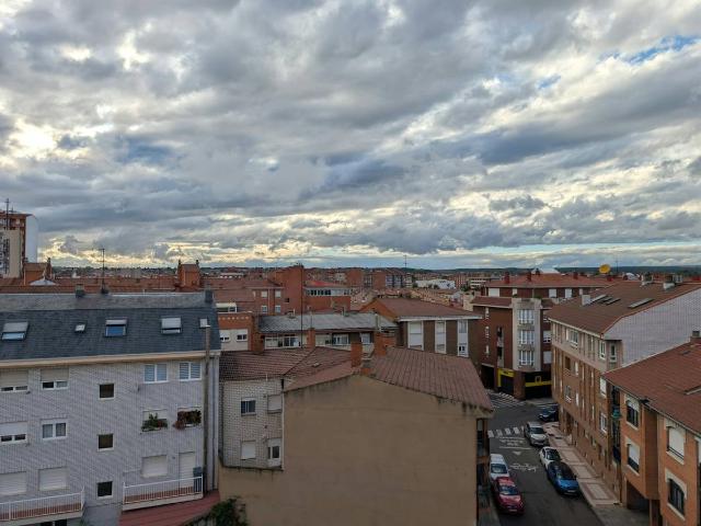 Dúplex en venta en Centro, León