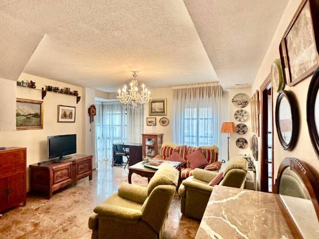 Dúplex en venta en Jaén, San Bartolomé