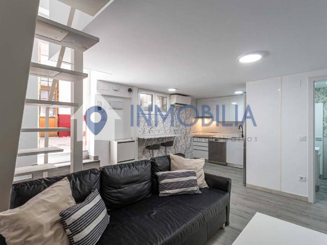 Dúplex en venta en Madrid, Cortes
