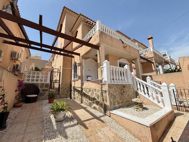 Dúplex en venta en Obispo Rocamora, Orihuela