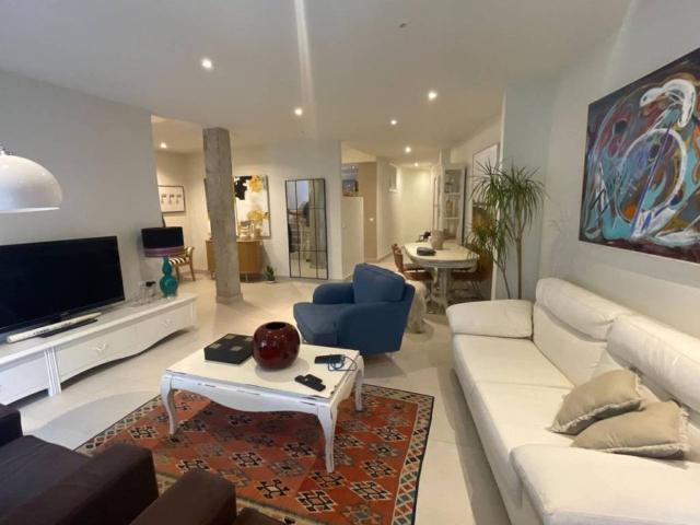 Dúplex en venta en Dos Hermanas, Andalucía