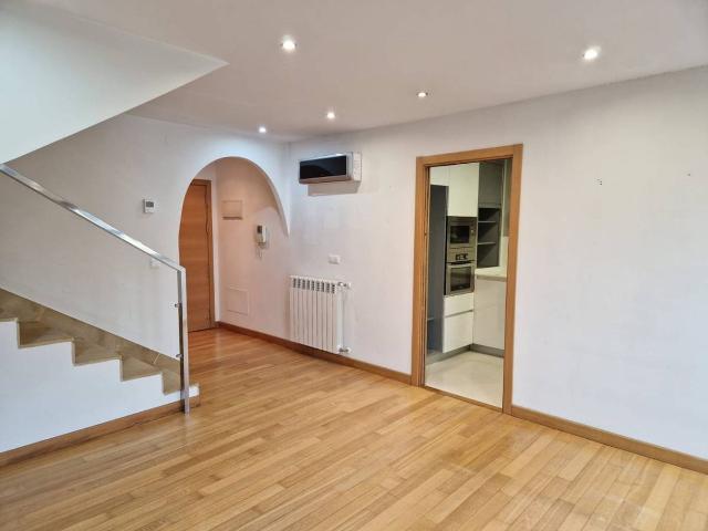 Dúplex en venta en Sierrapando, Torrelavega