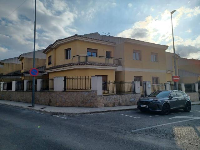 Dúplex en venta en el Vinalopó Mitjà / El Vinalopó Medio, Valencia